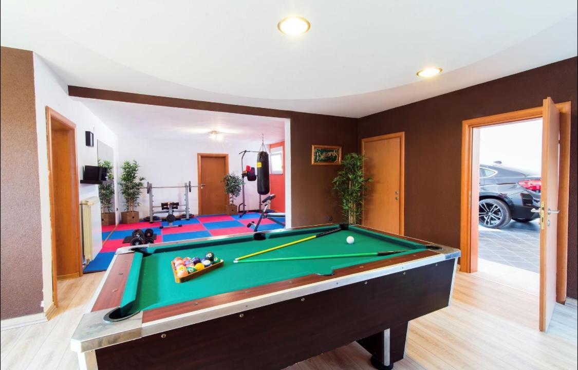 Villa Filip - Private Pool & Gym Pula Dış mekan fotoğraf