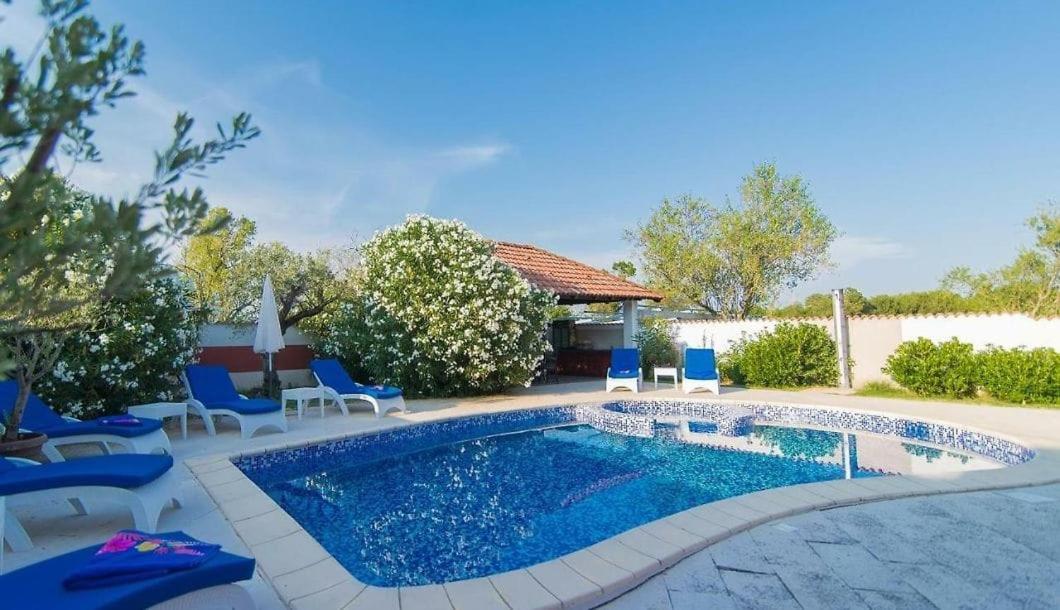 Villa Filip - Private Pool & Gym Pula Dış mekan fotoğraf